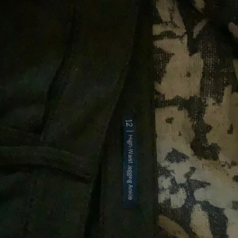 New with tags Talbots high waisted ponte knit jeggings size 12 in charcoal - Picture 2 of 6